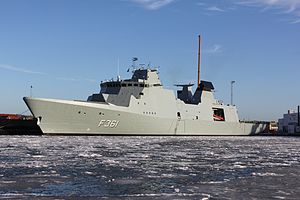 IVER HUITFELDT DANISH  FRIGATE DIEULOIS 