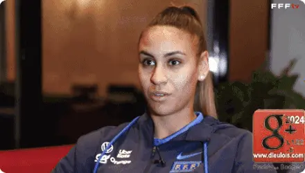 maelle Lakrar soccer dieulois