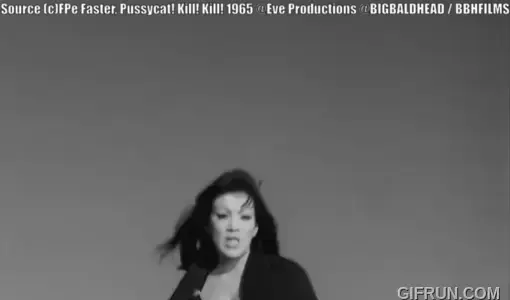 Tura Santana dieulois